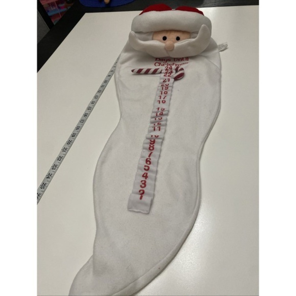Santa Advent Calendar White / Red‎  Candy Cane   777